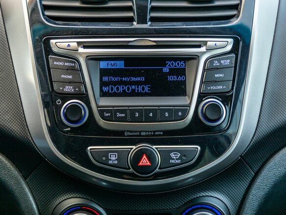 2015 Hyundai Solaris I Рестайлинг, белый, 1098000 рублей - вид 21