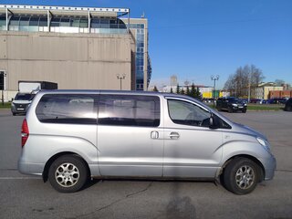 2009 Hyundai Grand Starex I, серый, 1250000 рублей, вид 3
