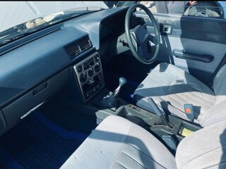 1984 Toyota Carina III (A60), белый, 485000 рублей, вид 5