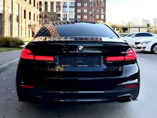 2017 BMW 5 серии 530i VII (G30/G31/G38), чёрный, 3999999 рублей, вид 5