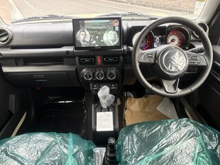 2026 Suzuki Jimny IV, бежевый, 2215000 рублей, вид 3