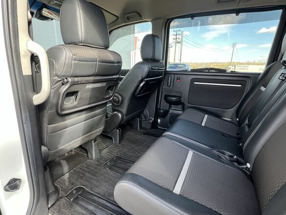 2019 Honda Stepwgn Spada V Рестайлинг, белый, 2620000 рублей - вид 22