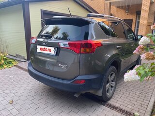 2015 Toyota RAV4 IV (XA40), серый, 2300000 рублей, вид 3