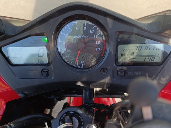 2001 Honda VFR 800, красный, 465000 рублей - вид 6