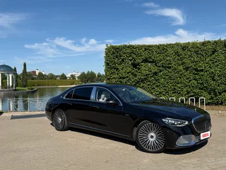 2023 Mercedes-Benz Maybach S-Класс 680 II (Z223), чёрный, 20500000 рублей, вид 1