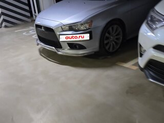 2012 Mitsubishi Lancer X Рестайлинг, серебристый, 900000 рублей, вид 2