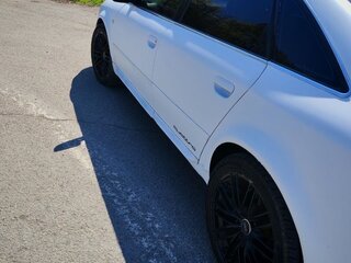 2001 Audi A6 II (C5) Рестайлинг, белый, 300000 рублей, вид 2