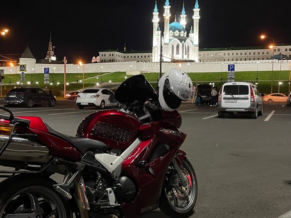 2004 Honda VFR 800, красный, 500000 рублей - вид 6