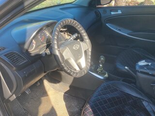 2013 Hyundai Solaris I, чёрный, 550000 рублей, вид 5