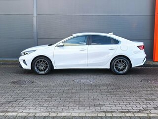 2021 Kia Cerato IV Рестайлинг, белый, 2149000 рублей, вид 2
