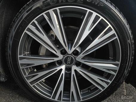 2023 Audi A6 40 TDI V (C8), чёрный, 4500000 рублей, вид 4