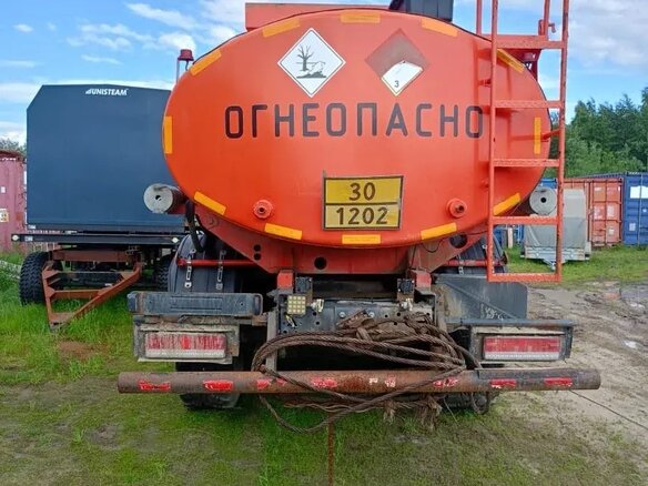 2020 КамАЗ 43118, оранжевый, 4950000 рублей - вид 3