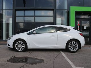 2013 Opel Astra GTC J Рестайлинг, белый, 879000 рублей, вид 2