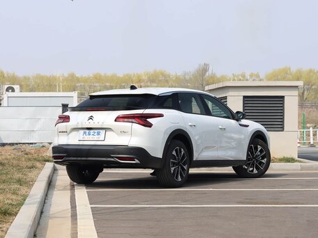 2026 Citroen C5 X, белый, 2260000 рублей, вид 4