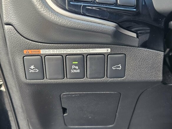 2021 Mitsubishi Outlander III Рестайлинг 3, чёрный - вид 19