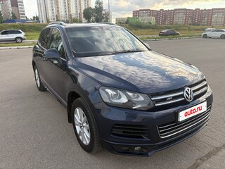 2014 Volkswagen Touareg II, синий, 2000000 рублей, вид 4