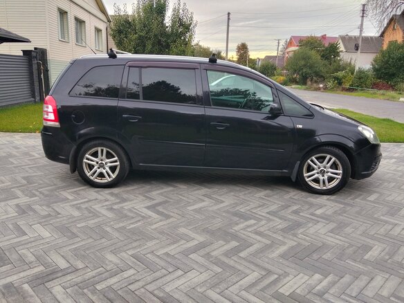 2007 Opel Zafira B, чёрный, 480000 рублей - вид 4