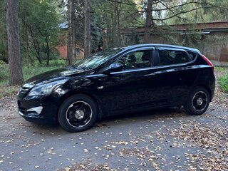 2014 Hyundai Solaris I Рестайлинг, чёрный, 1000000 рублей, вид 3
