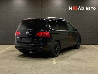 2012 Volkswagen Sharan II, чёрный, 1395000 рублей, вид 5