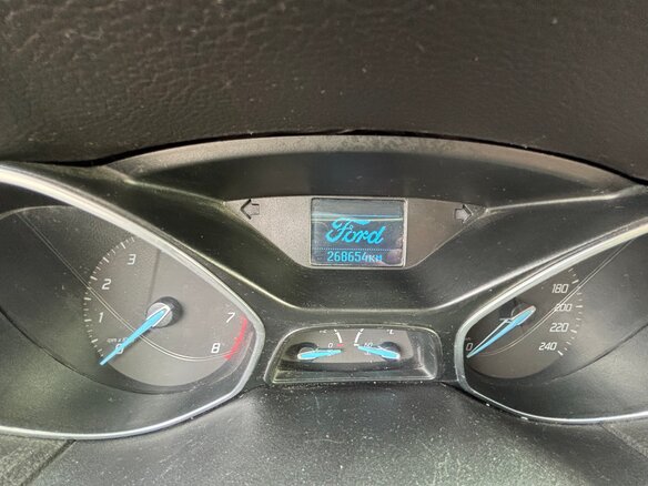 2012 Ford Focus III, белый, 800000 рублей - вид 13