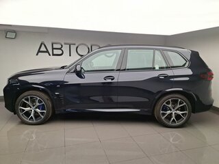 2026 BMW X5 40i IV (G05/G18) Рестайлинг, чёрный, 15450000 рублей, вид 2