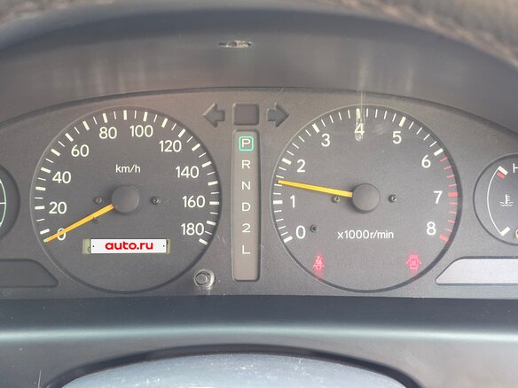 1997 Toyota Ipsum I (M10), синий, 530000 рублей - вид 12