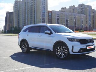 2022 Kia Sorento IV, белый, 4820000 рублей, вид 4