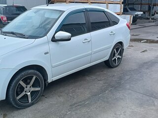 2014 Lada (ВАЗ) Granta I, белый, 530000 рублей, вид 2