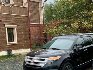 2015 Ford Explorer V, чёрный, 1800000 рублей, вид 1