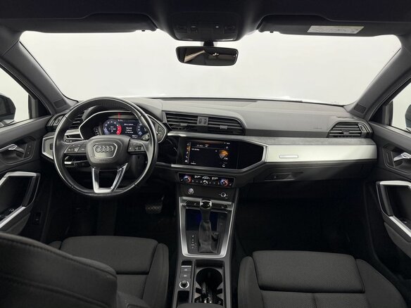 2019 Audi Q3 35 TFSI II (F3), голубой - вид 21