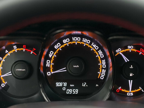 2020 Lada (ВАЗ) Vesta SW I, красный, 1119000 рублей - вид 20