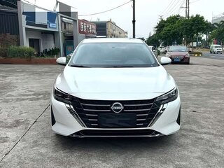 2023 Nissan Sylphy IV (B18) Рестайлинг, белый, 1498000 рублей, вид 5