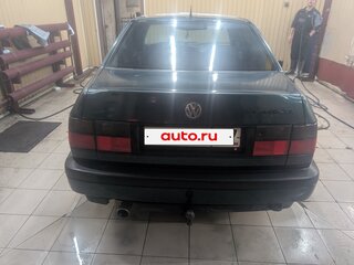 1996 Volkswagen Vento, зелёный, 100000 рублей, вид 2