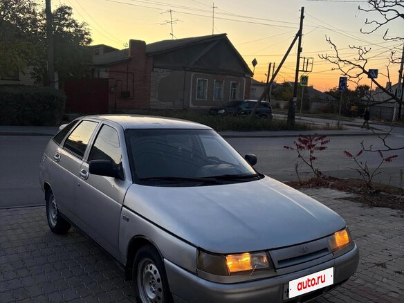 2004 Lada (ВАЗ) 2112, серебристый, 85000 рублей - вид 3