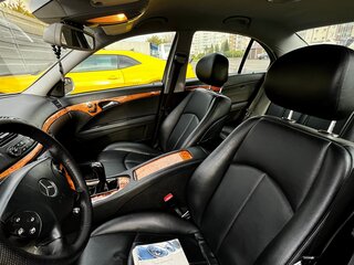 2002 Mercedes-Benz E-Класс 220 III (W211, S211), серебристый, 699999 рублей, вид 4