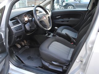2011 Fiat Linea, серебристый, 250000 рублей, вид 3