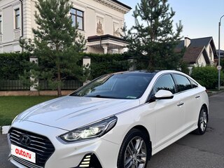 2017 Hyundai Sonata VII (LF) Рестайлинг, белый, 1950000 рублей, вид 2