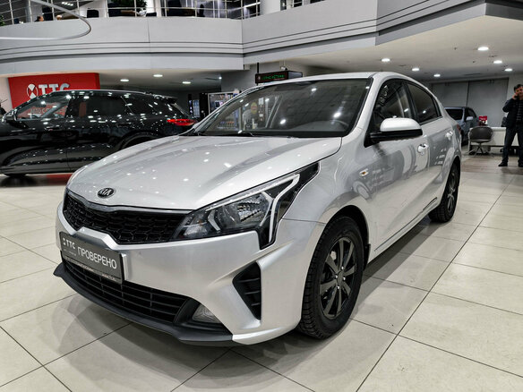 2021 Kia Rio IV Рестайлинг, серый, 1399000 рублей