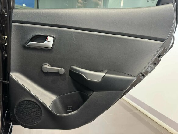 2016 Kia Rio III Рестайлинг, коричневый, 1150000 рублей - вид 15