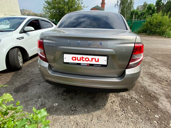 2019 Lada (ВАЗ) Granta I Рестайлинг, серебристый, 400000 рублей - вид 4