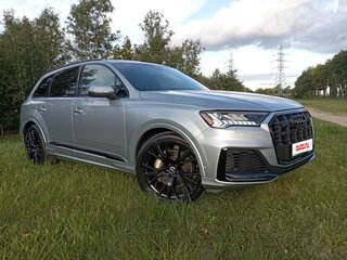 2022 Audi Q7 55 TFSI II (4M) Рестайлинг, серебристый, 5250000 рублей, вид 4
