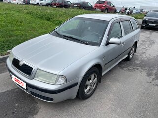 2000 Skoda Octavia I (A4), серебристый, 330000 рублей, вид 1
