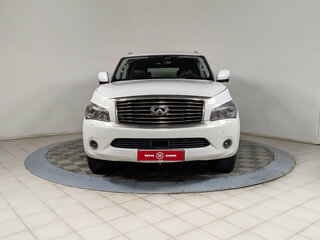 2011 Infiniti QX56 II, белый, 1799900 рублей, вид 3