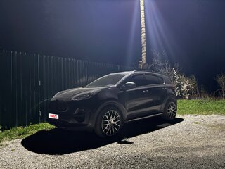 2021 Kia Sportage IV Рестайлинг, чёрный, 2600000 рублей, вид 1