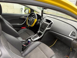 2012 Opel Astra GTC J Рестайлинг, жёлтый, 769000 рублей, вид 5