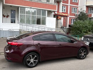 2016 Kia Forte II Рестайлинг, красный, 1110000 рублей, вид 2