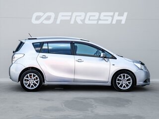 2011 Toyota Verso I, серебристый, 945000 рублей, вид 5