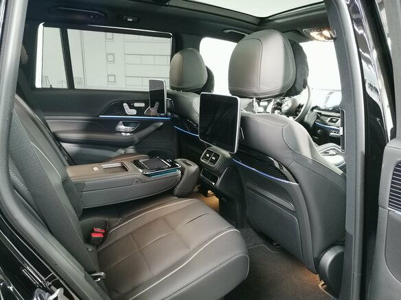 2025 Mercedes-Benz GLS 450 II (X167) Рестайлинг, чёрный, 22454000 рублей - вид 2