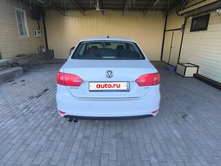 2012 Volkswagen Jetta VI, белый, 1300000 рублей, вид 3
