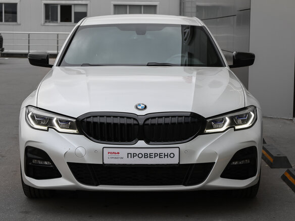 2020 BMW 3 серии 320i xDrive VII (G2x), белый, 3698000 рублей - вид 1